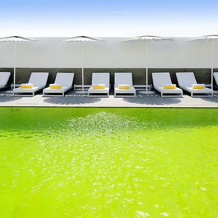 Hues Boutique Hotel 