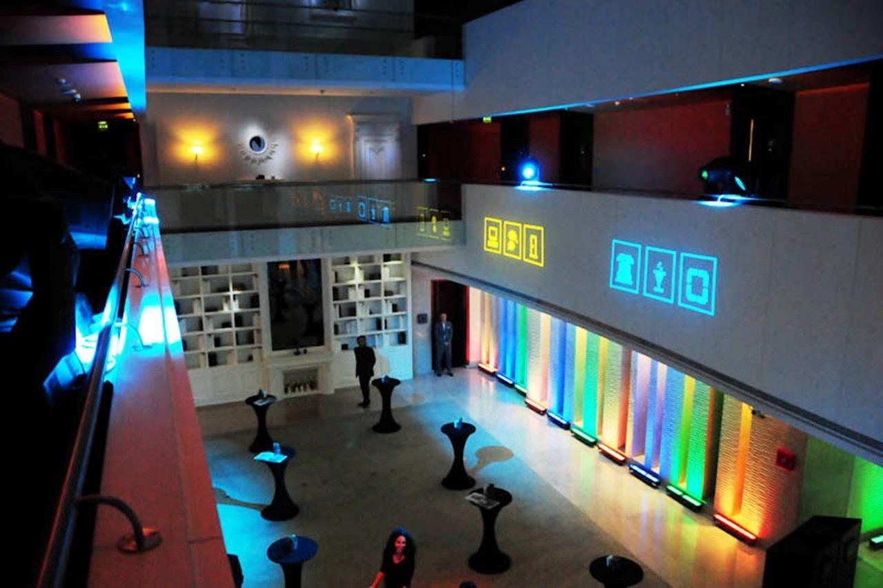 Отель Hues Boutique 4*